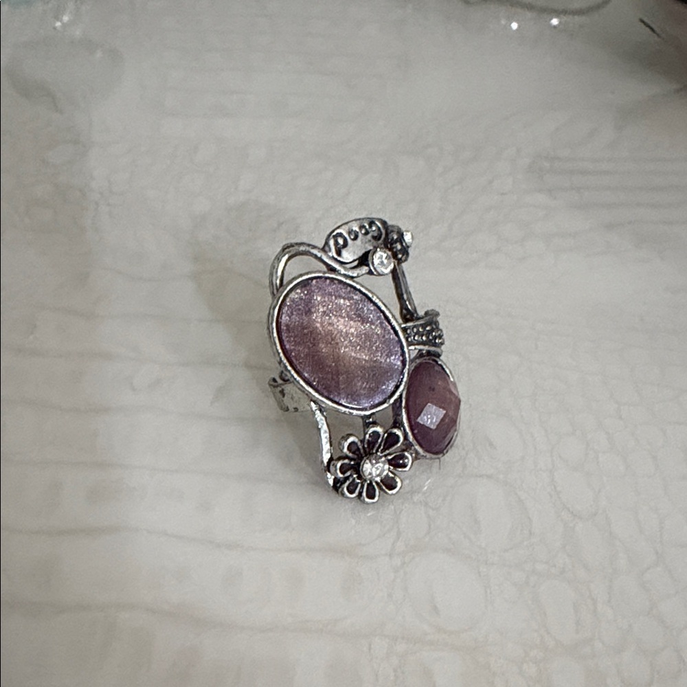 Elegant Silver and Purple Women's Ring